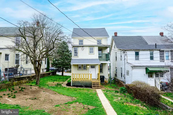 $324,900 | 93 Pennsylvania Avenue, Coatesville, PA 19320