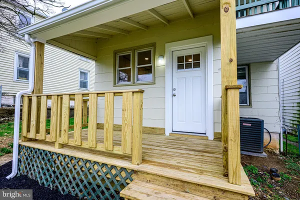 $324,900 | 93 Pennsylvania Avenue, Coatesville, PA 19320
