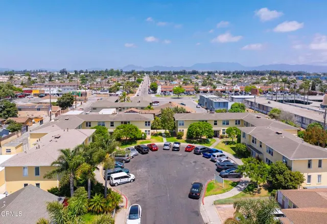 $6,250,000 | 161 West Juniper Street, Oxnard, CA 93033