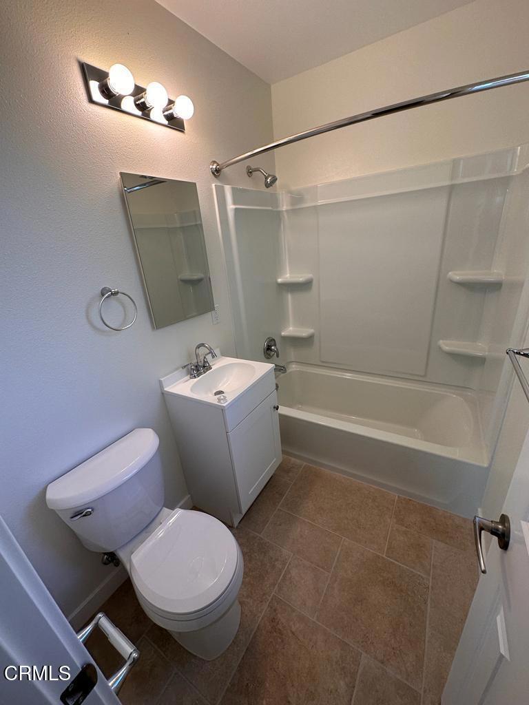 161 West Juniper Street Oxnard, CA 93033 - Photo 10 of 11 165 W Juniper St (13)_(BATRHOOM SHOT)