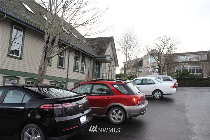 470 Spring Street, Unit 301 Friday Harbor, WA 98250 - Photo 3 of 21 Gallery Image 3