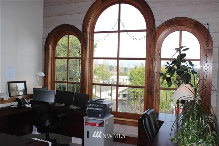 470 Spring Street, Unit 301 Friday Harbor, WA 98250 - Photo 10 of 21 Gallery Image 10
