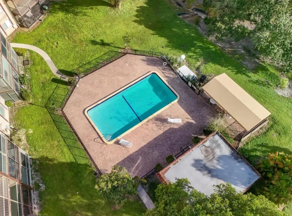 6100 South Falls Cir Drive, Unit 204 Lauderhill, FL 33319 - Photo 20 of 27 an aerial view of a house