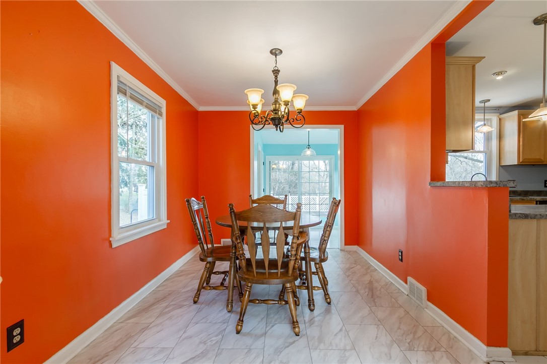 26 Harding Road Rochester, NY 14612 - Photo 8 of 27