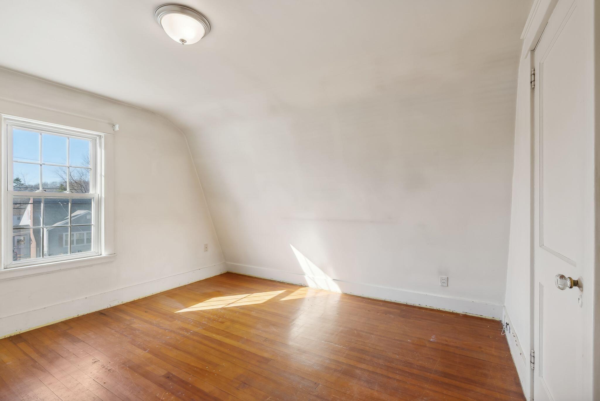 357 Capisic Street Portland, ME 04102 - Photo 21 of 31 DSC09617