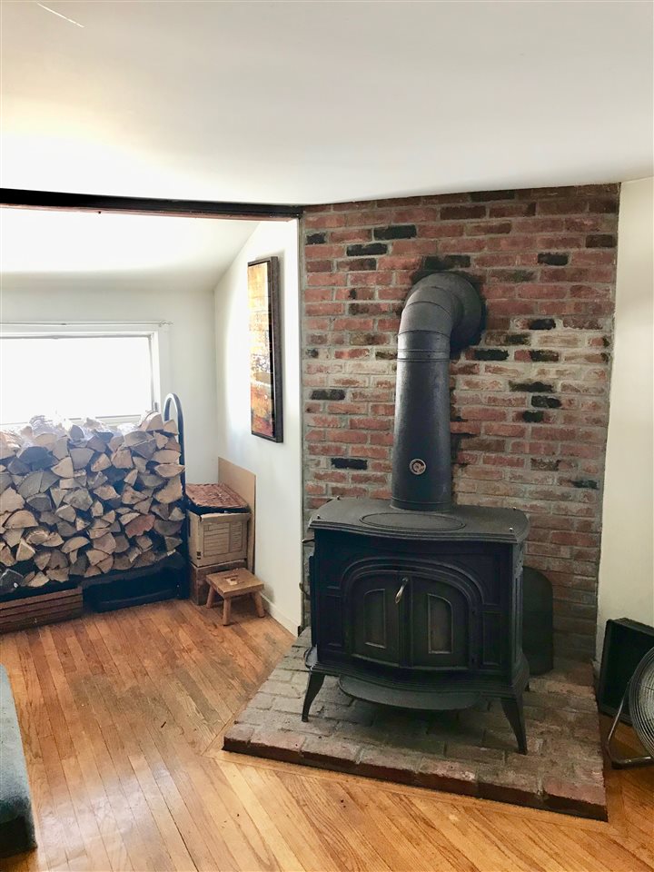 291 Stagecoach Road Morristown, VT 05661 - Photo 3 of 16