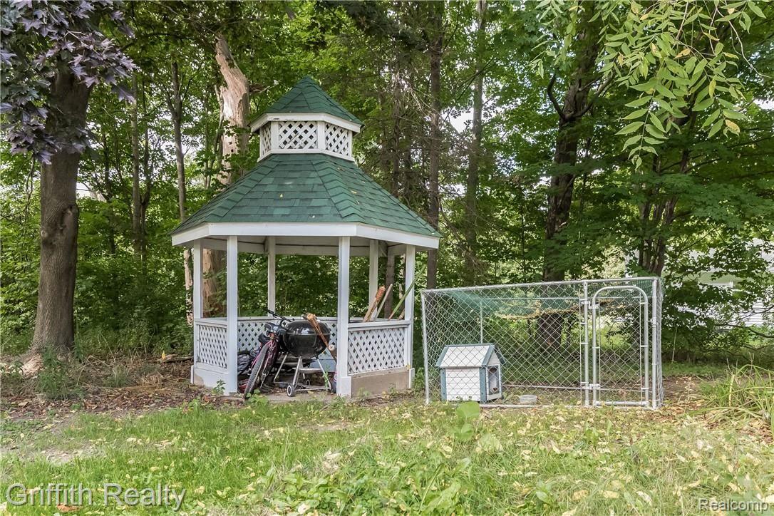 4580 Farrell Road Dexter, MI 48130 - Photo 15 of 42 015-photo--6248659.jpg