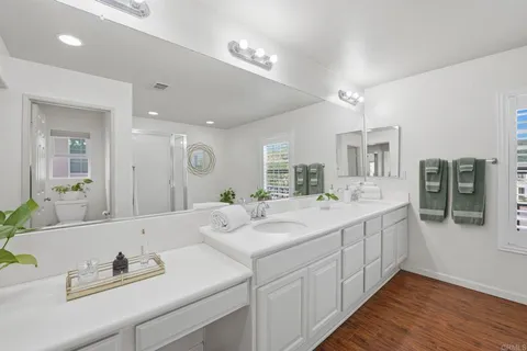 $1,075,000 | 560 Via Del Caballo, San Marcos, CA 92078