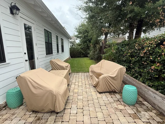a view of outdoor space yard and patio