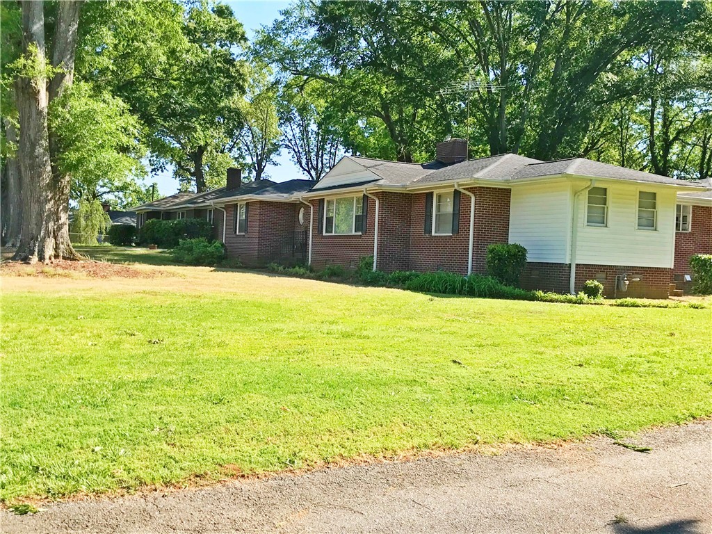 1803 Boulevard Heights Anderson, SC 29621 - Photo 2 of 32