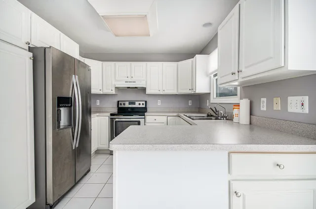 $359,900 | 1306 Deer Run, Grass Lake, MI 49240