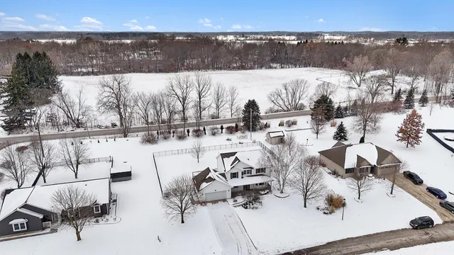 $359,900 | 1306 Deer Run, Grass Lake, MI 49240