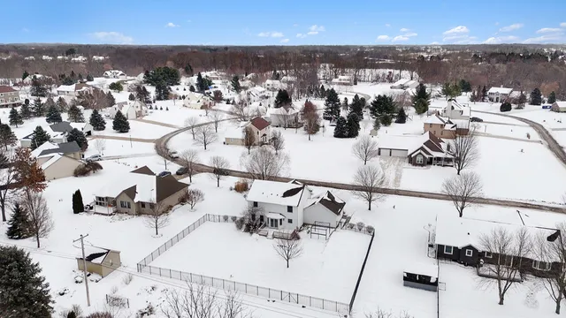 $359,900 | 1306 Deer Run, Grass Lake, MI 49240