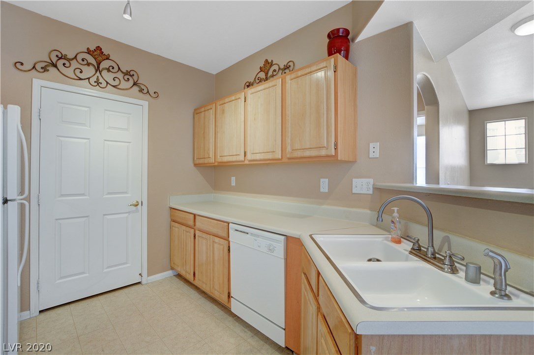 8555 West Russell Road, Unit 2104 Las Vegas, NV 89113 - Photo 12 of 30 Gallery Image 12