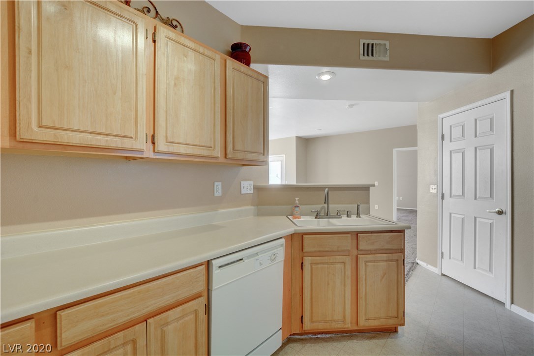 8555 West Russell Road, Unit 2104 Las Vegas, NV 89113 - Photo 13 of 30 Gallery Image 13