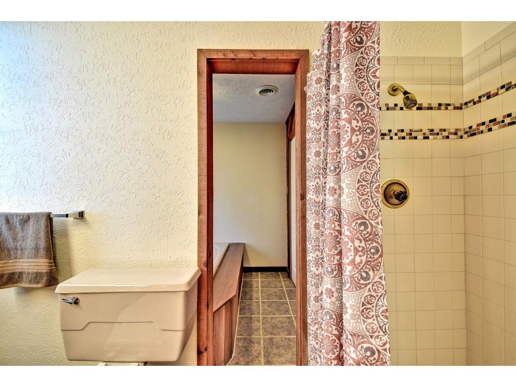 561 Gammon Road Kingsport, TN 37663 - Photo 23 of 34 Photo 24