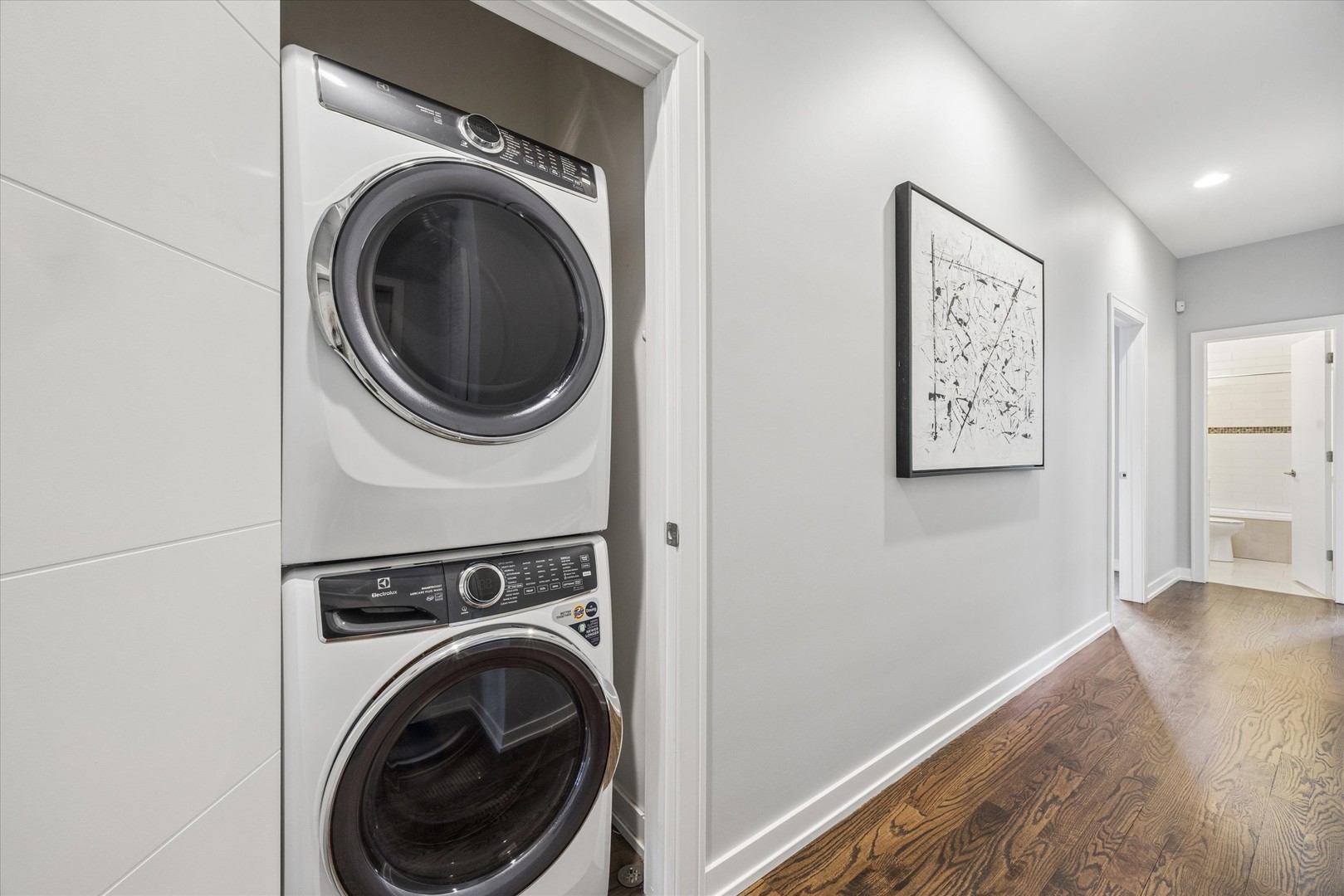 1832 West Rice Street, Unit 2 Chicago, IL 60622 - Photo 15 of 25