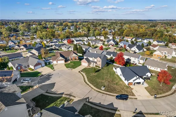 $499,999 | 672 Berrywine Lane, Arnold, MO 63010