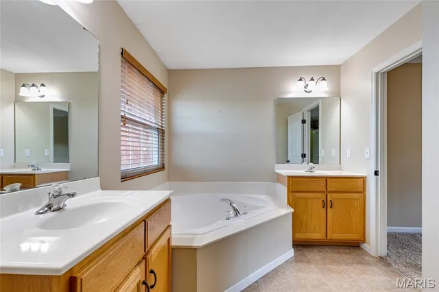 $539,000 | 672 Berrywine Lane, Arnold, MO 63010