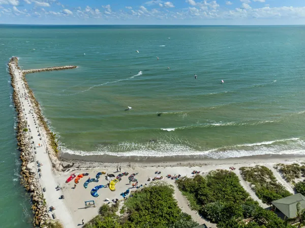 $1,950 | 670 Hernando Street, Unit B, Fort Pierce, FL 34949