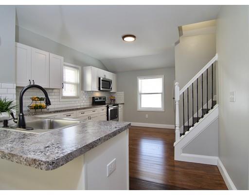 97 Wellington Street Springfield, MA 01109 - Photo 5 of 30 Gallery Image 5