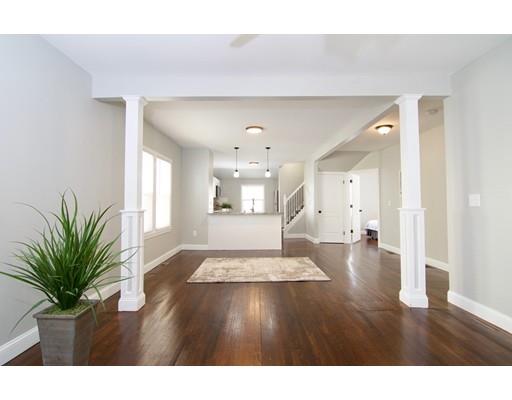 97 Wellington Street Springfield, MA 01109 - Photo 7 of 30 Gallery Image 7