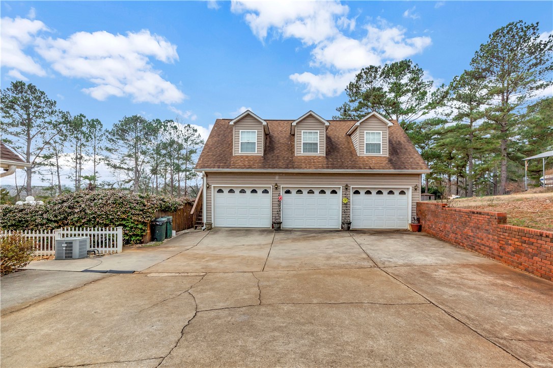 310 Delphi Drive Seneca, SC 29672 - Photo 4 of 25