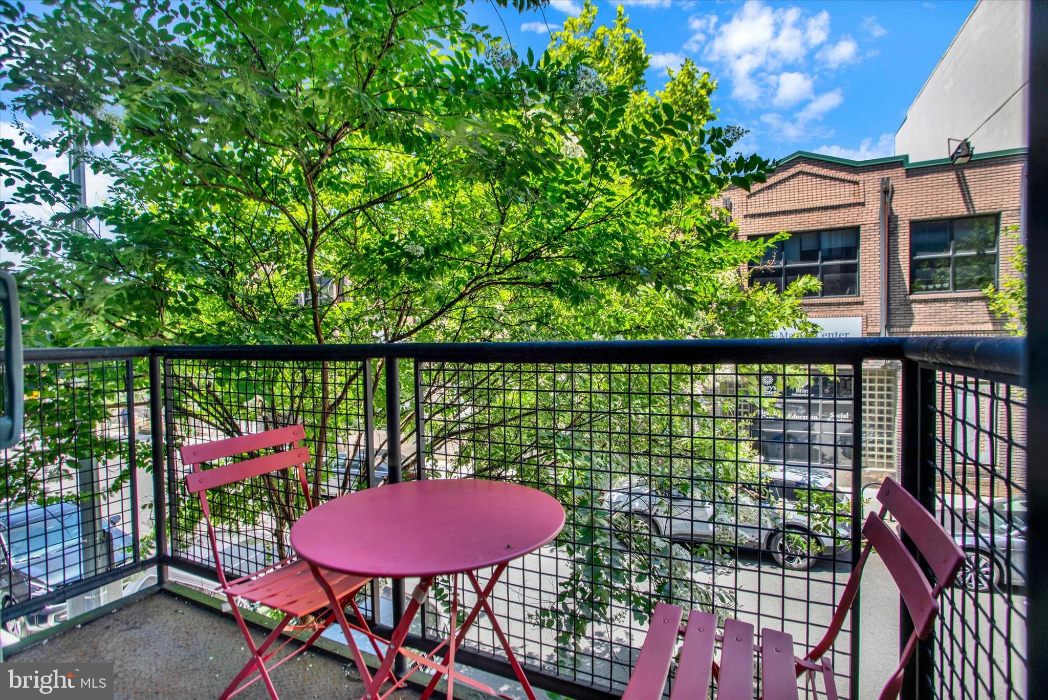 1700 Kalorama Road Northwest, Unit 203 Washington, DC 20009 - Photo 18 of 22