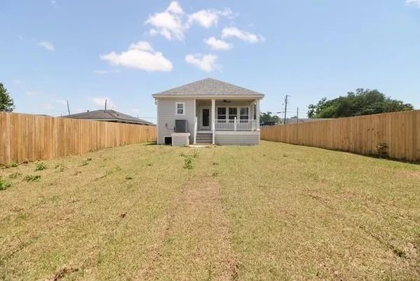 $385,880 | 727 Minor Street, Kenner, LA 70062