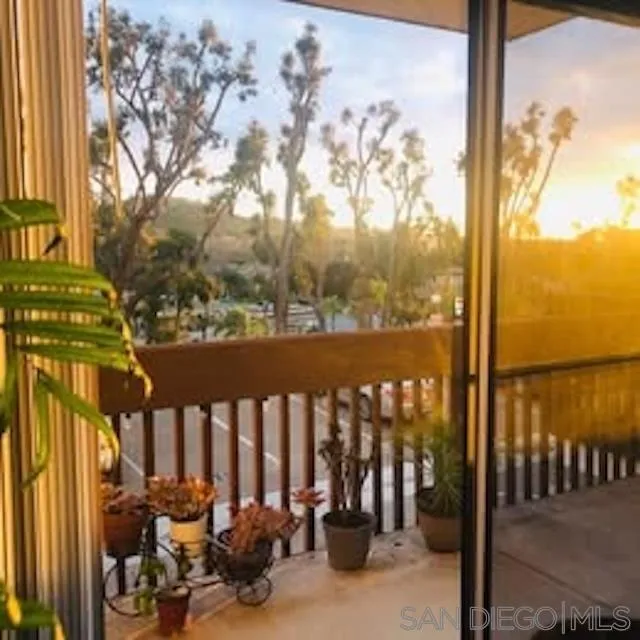 6191 Rancho Mission Road, Unit 108 San Diego, CA 92108 - Photo 10 of 16