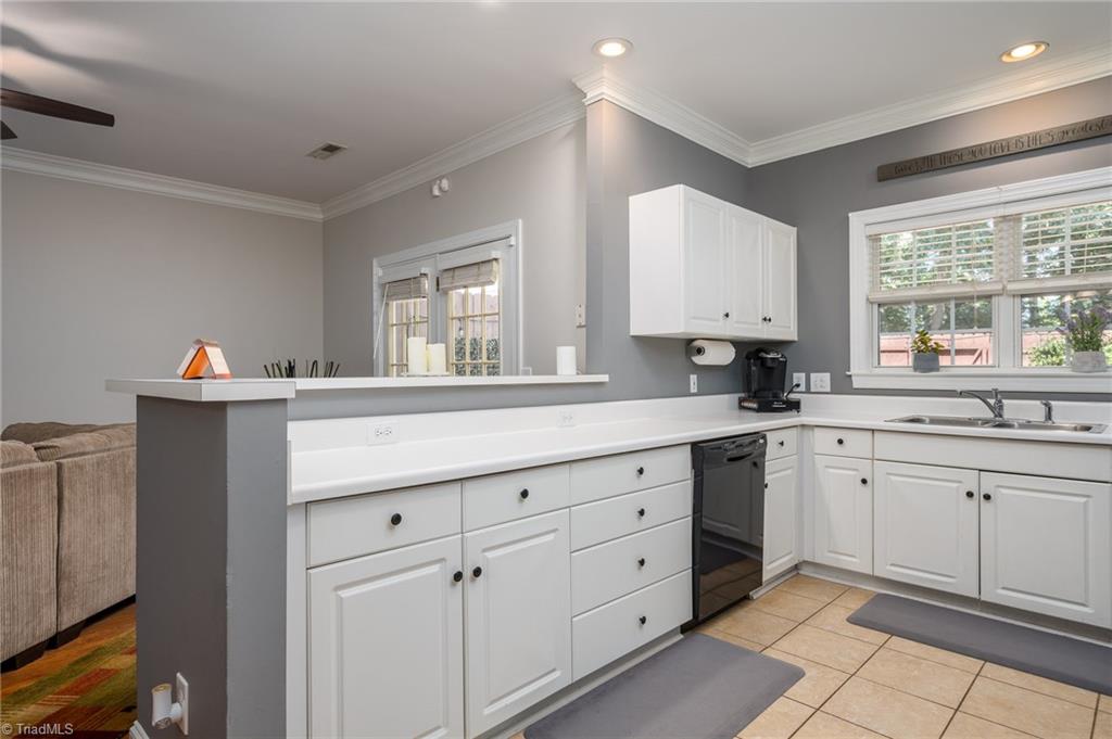 3096 Sedgefield Gate Road Greensboro, NC 27407 - Photo 14 of 34