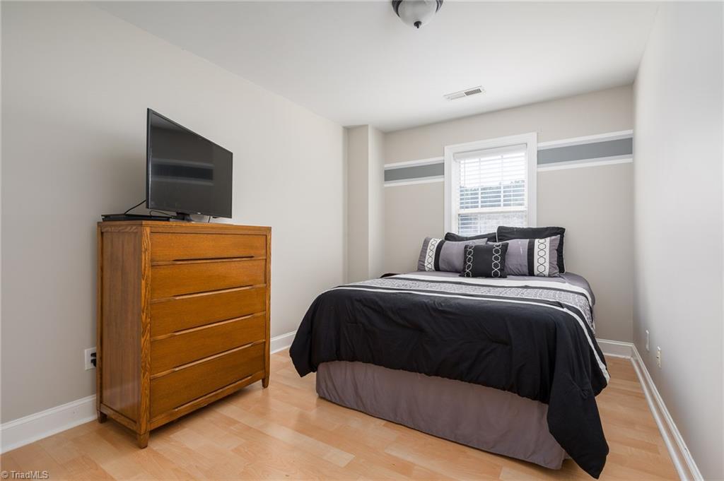 3096 Sedgefield Gate Road Greensboro, NC 27407 - Photo 24 of 34