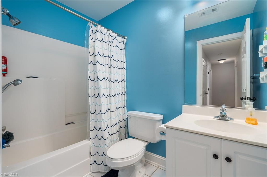 3096 Sedgefield Gate Road Greensboro, NC 27407 - Photo 26 of 34