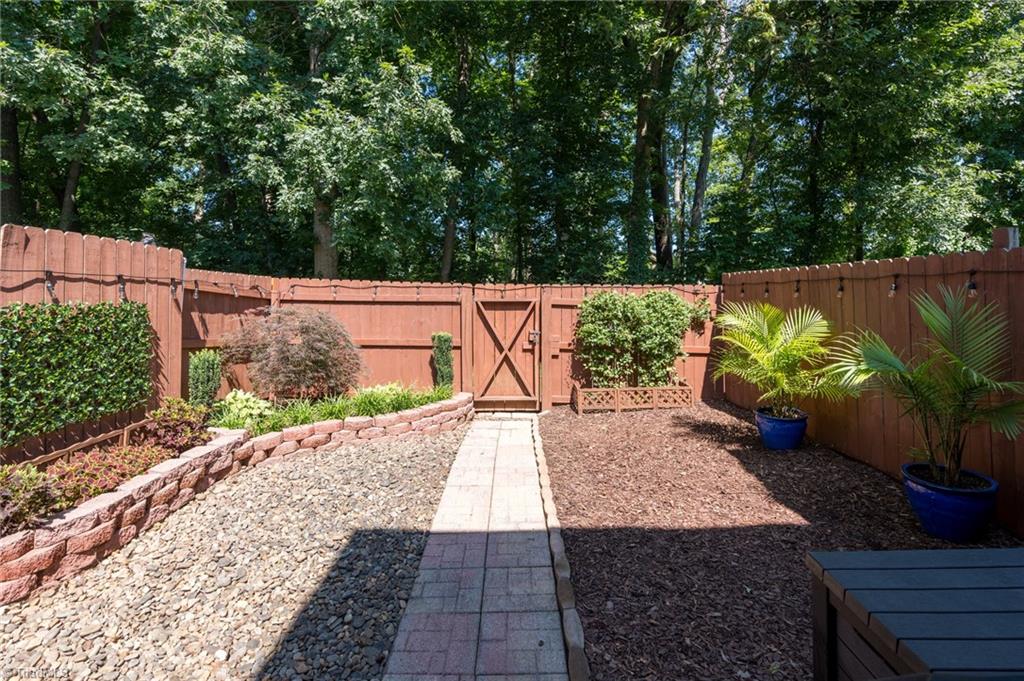 3096 Sedgefield Gate Road Greensboro, NC 27407 - Photo 30 of 34