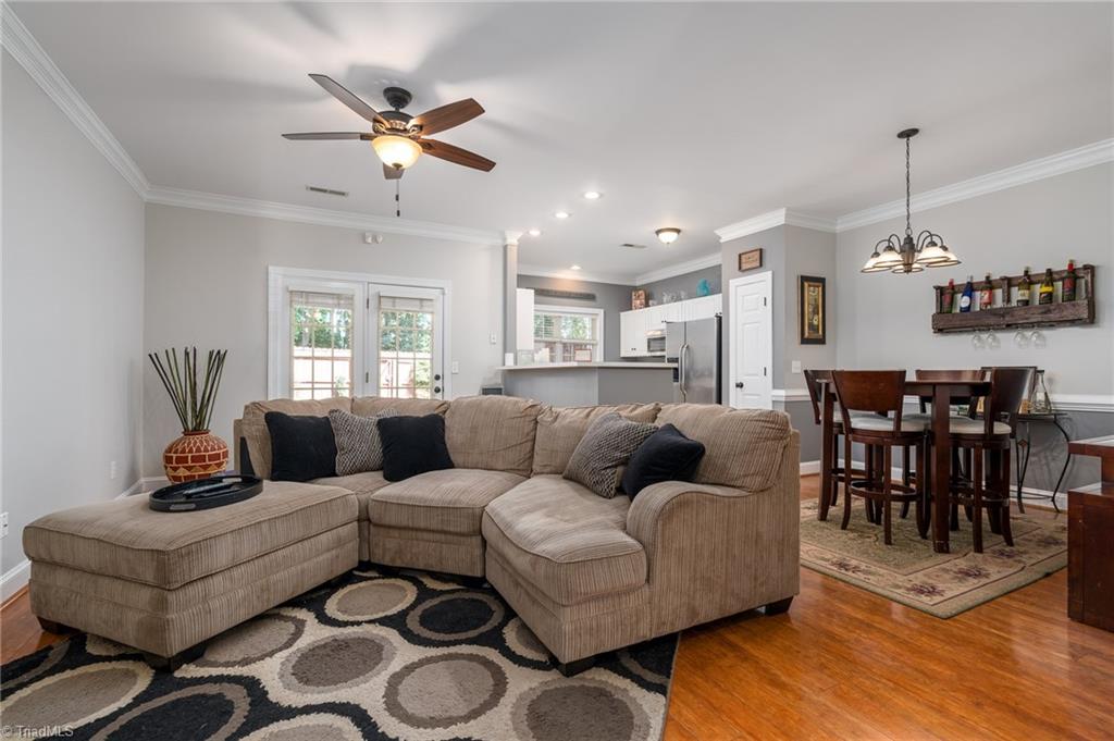 3096 Sedgefield Gate Road Greensboro, NC 27407 - Photo 5 of 34