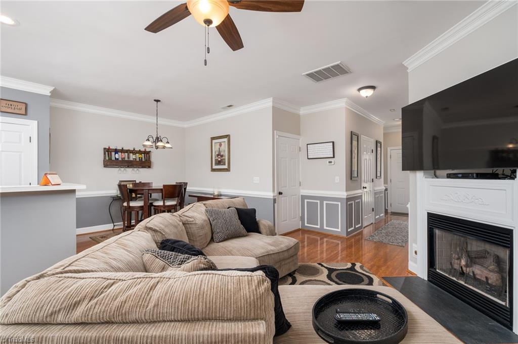 3096 Sedgefield Gate Road Greensboro, NC 27407 - Photo 6 of 34