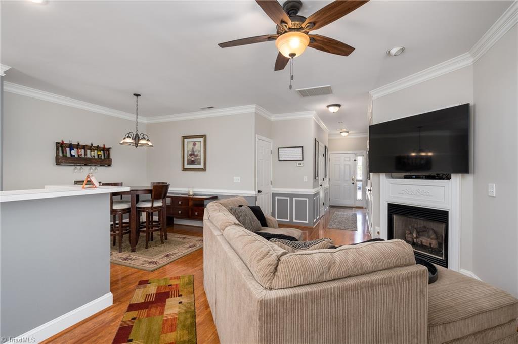 3096 Sedgefield Gate Road Greensboro, NC 27407 - Photo 7 of 34