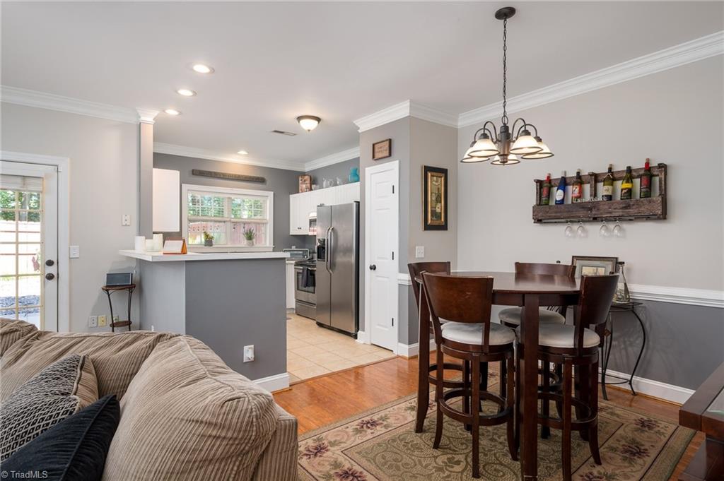 3096 Sedgefield Gate Road Greensboro, NC 27407 - Photo 9 of 34