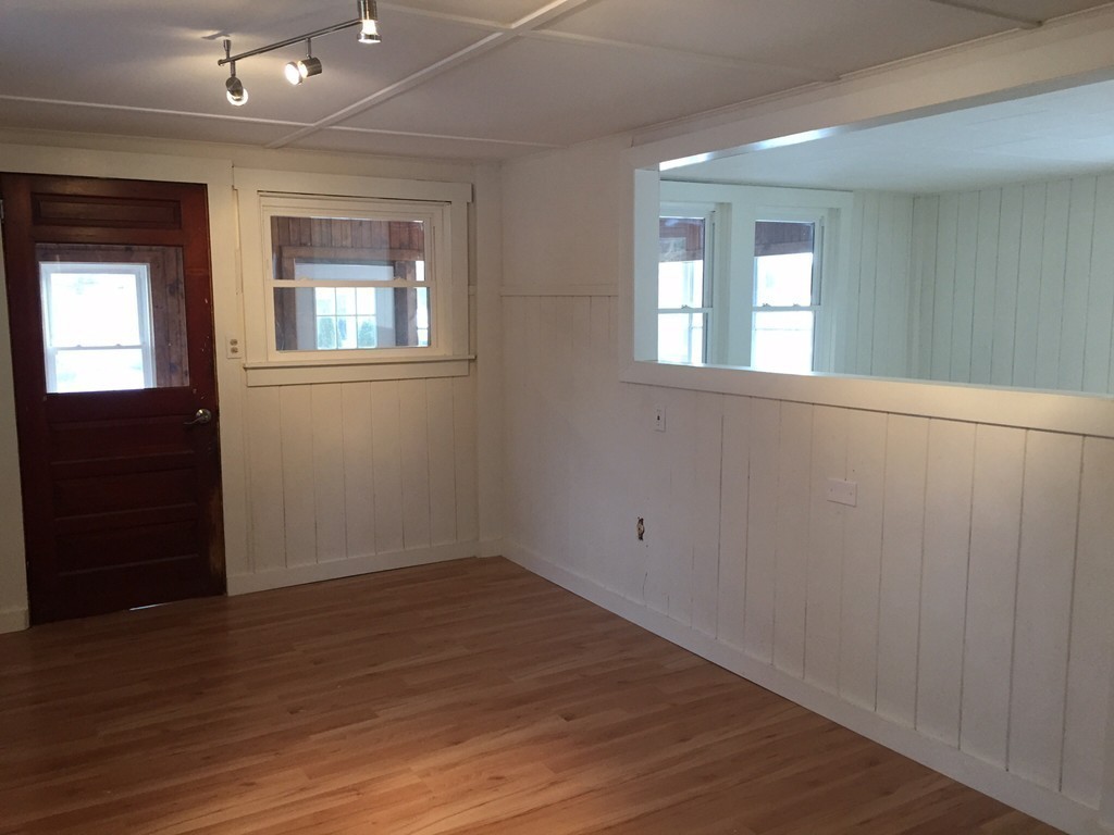 20 Center Street Townsend, MA 01469 - Photo 8 of 27 Gallery Image 8