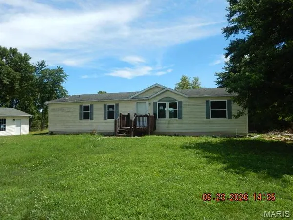 $168,250 | 94 Pinewood Drive, Winfield, MO 63389