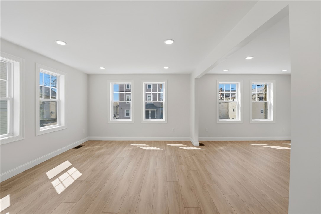 37 Webb Street Pawtucket, RI 02860 - Photo 19 of 50