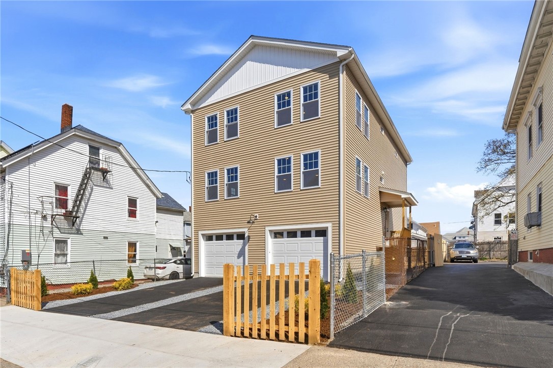 37 Webb Street Pawtucket, RI 02860 - Photo 2 of 50