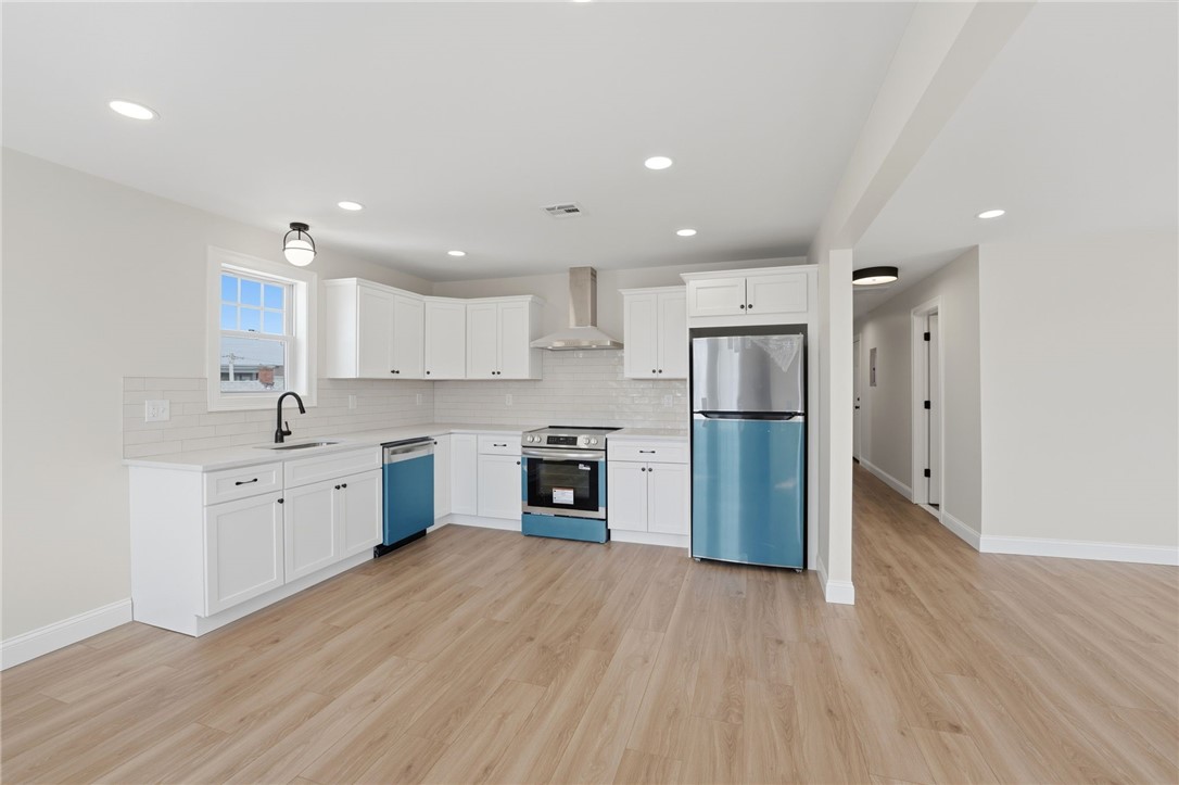 37 Webb Street Pawtucket, RI 02860 - Photo 34 of 50