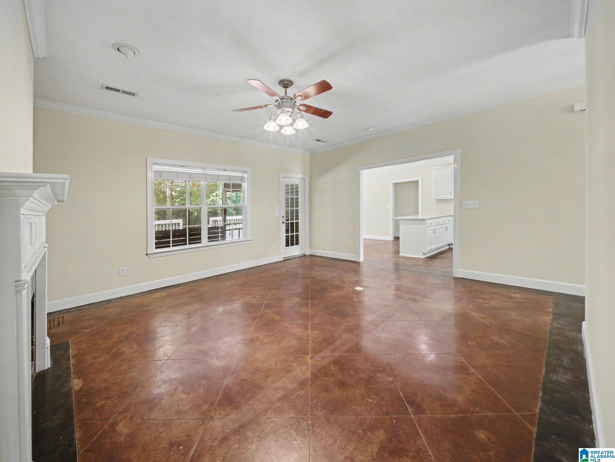 195 Lake View Circle Riverside, AL 35135 - Photo 5 of 31