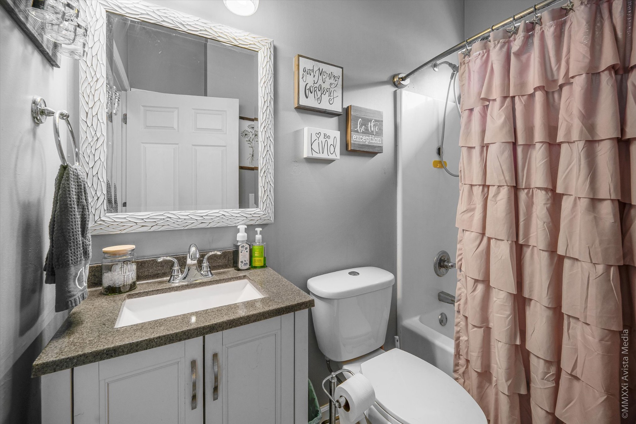 14908 Mt Pleasant Road Rockvale, TN 37153 - Photo 18 of 33 a bathroom with a granite countertop sink toilet and shower