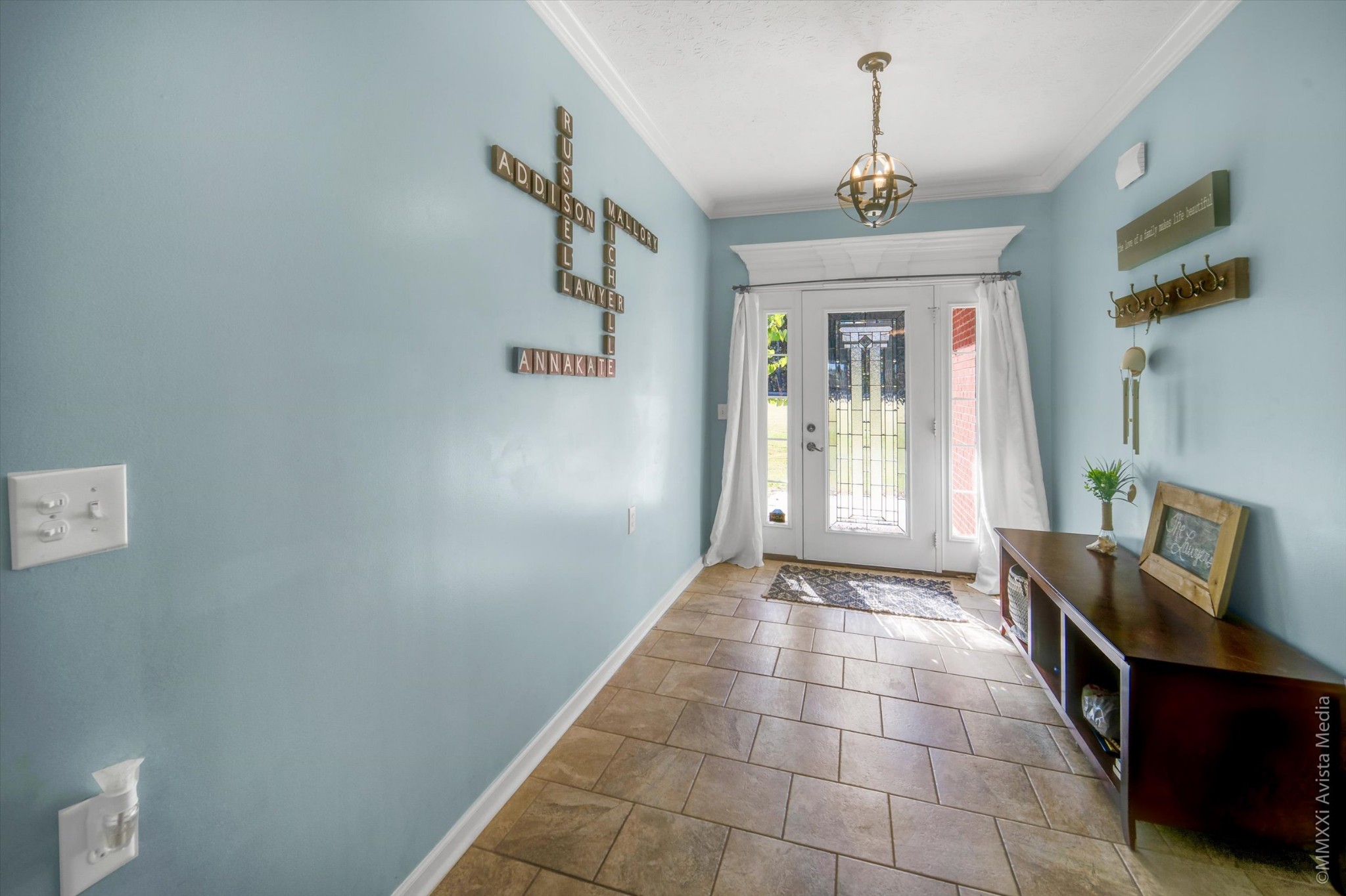14908 Mt Pleasant Road Rockvale, TN 37153 - Photo 4 of 33 a view of an entryway with furniture
