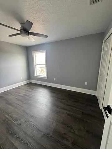 $2,850 | 420 Kestrel Drive, Groveland, FL 34736