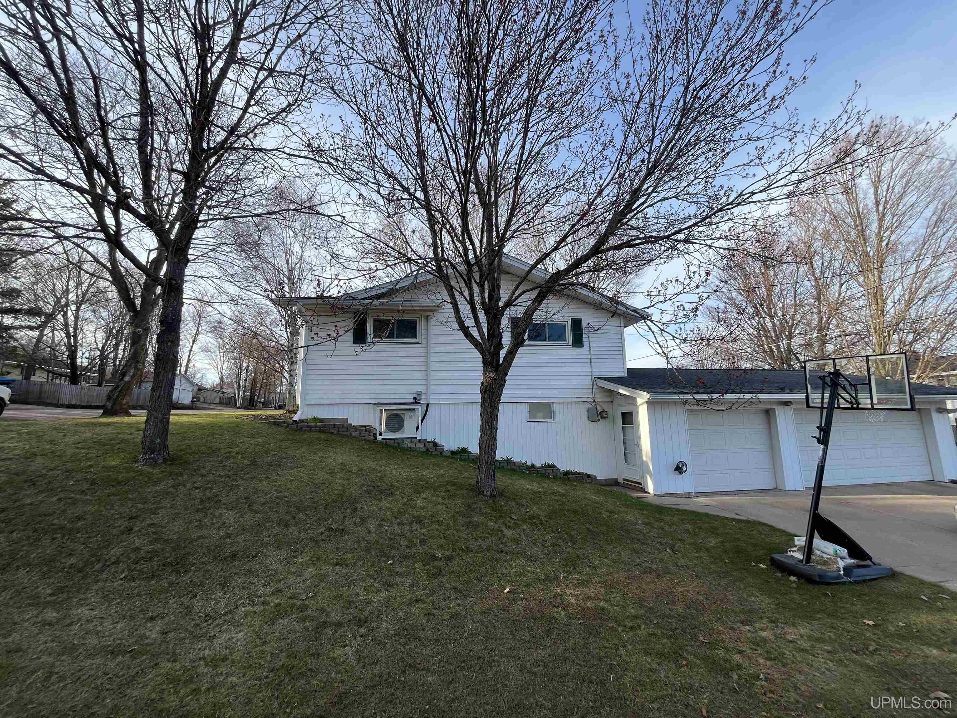 255 South Rose Street Ishpeming, MI 49849 - Photo 52 of 68