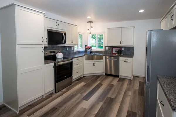 $235,000 | 1120 8th Street, Three Rivers, MI 49093