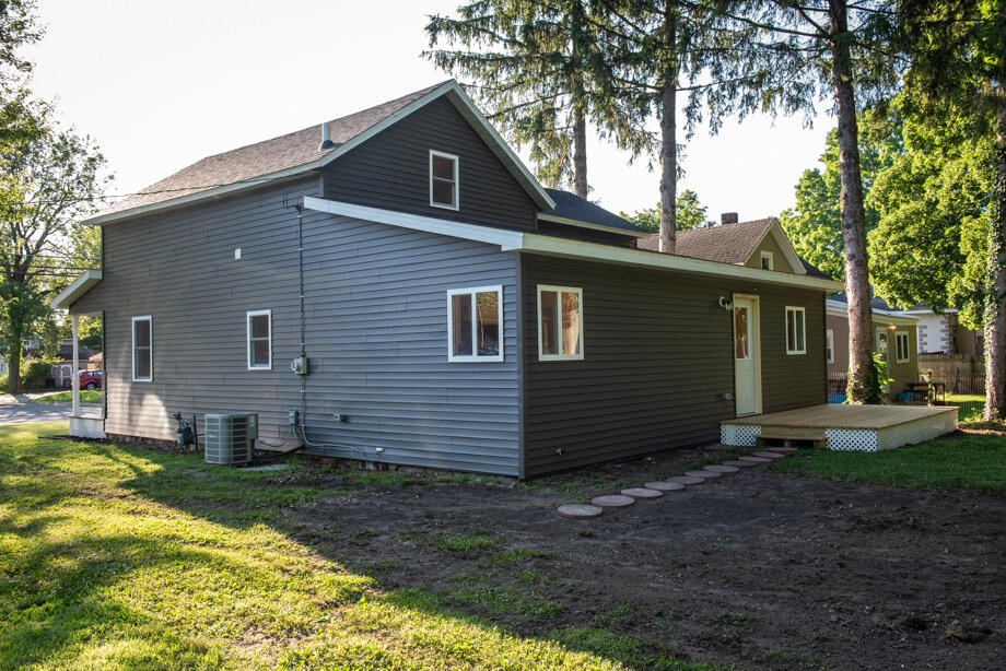 1120 8th Street Three Rivers, MI 49093 - Photo 19 of 20 IMG_6605